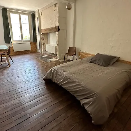 Maison Atypique En Centre-ville *