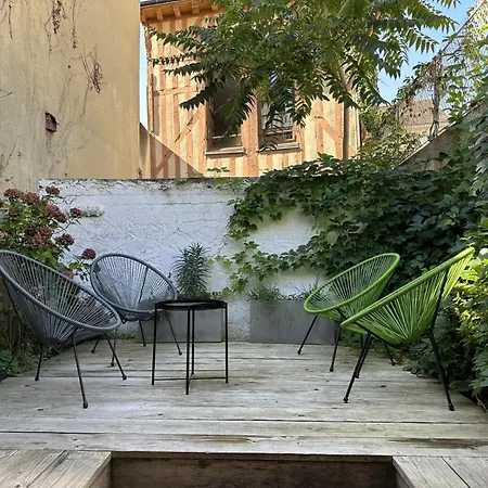 別荘 Maison Atypique En Centre-ville *